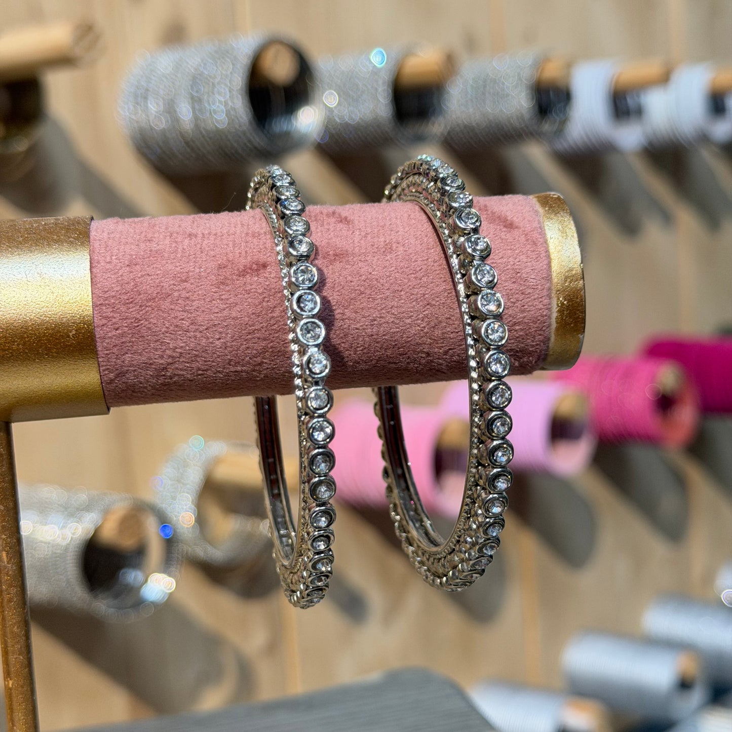 Zara Crystal Bangle zilver – Luxe Armband met Kristalstenen
