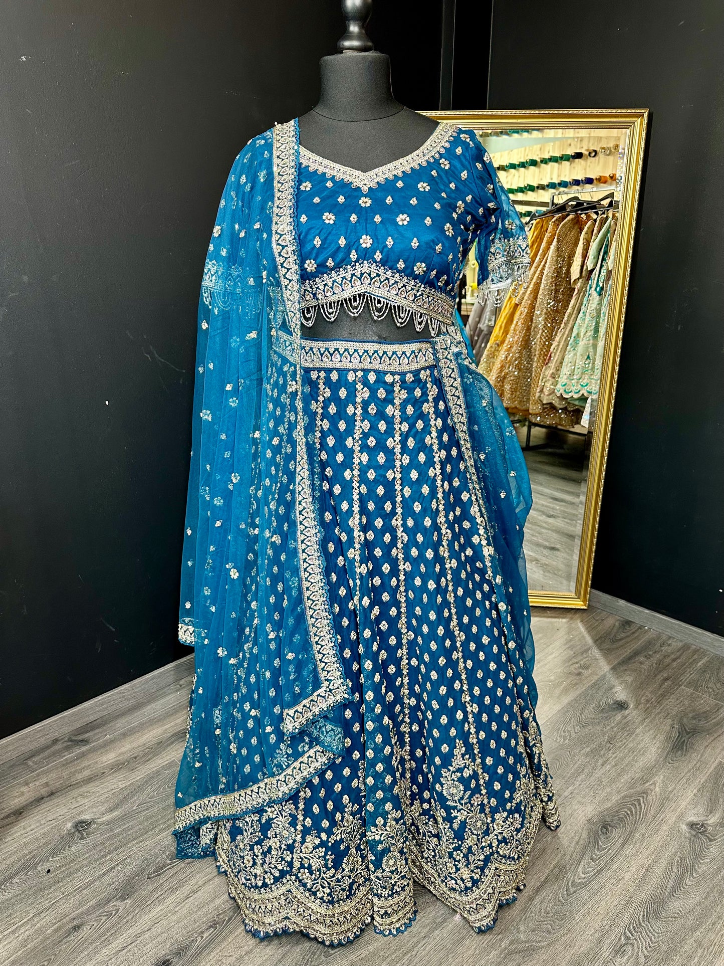 Wanisha lehenga curvy girl