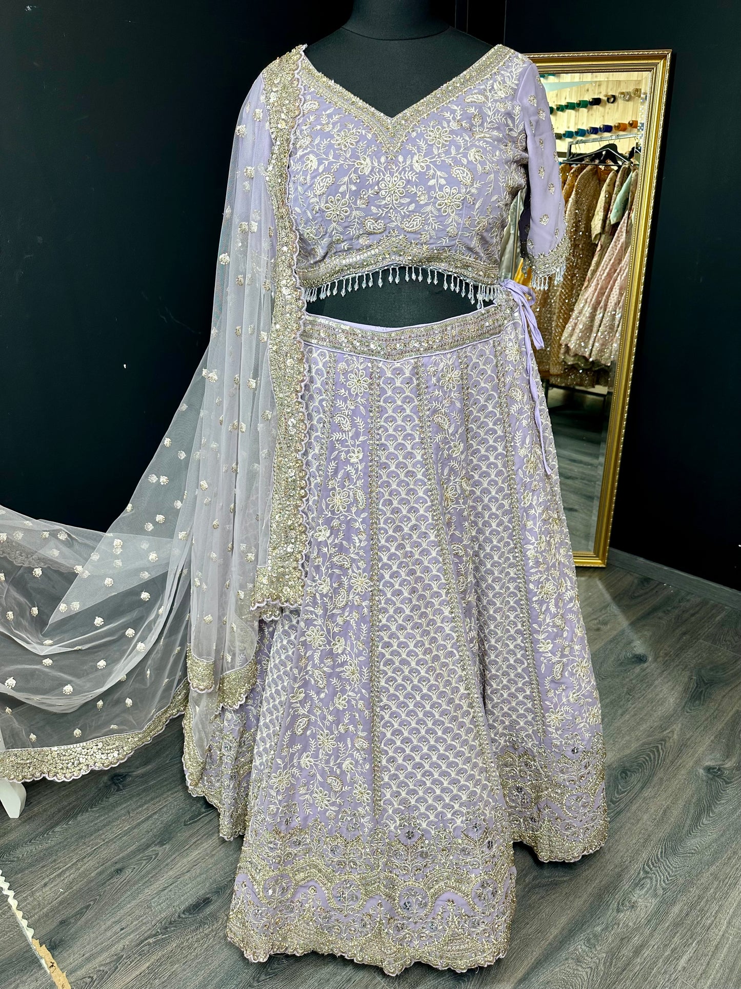 Nalisha lehenga curvy girl