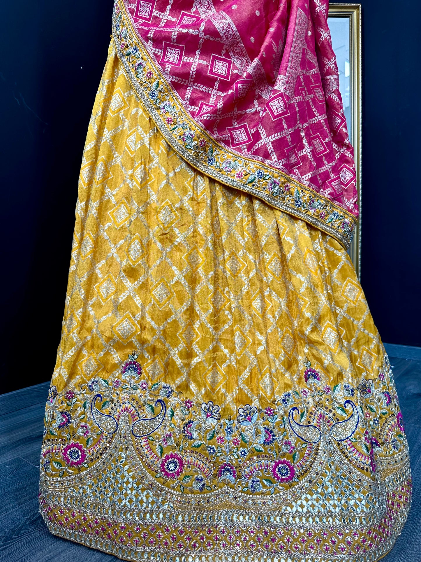 Meenakshi lehenga curvy girl