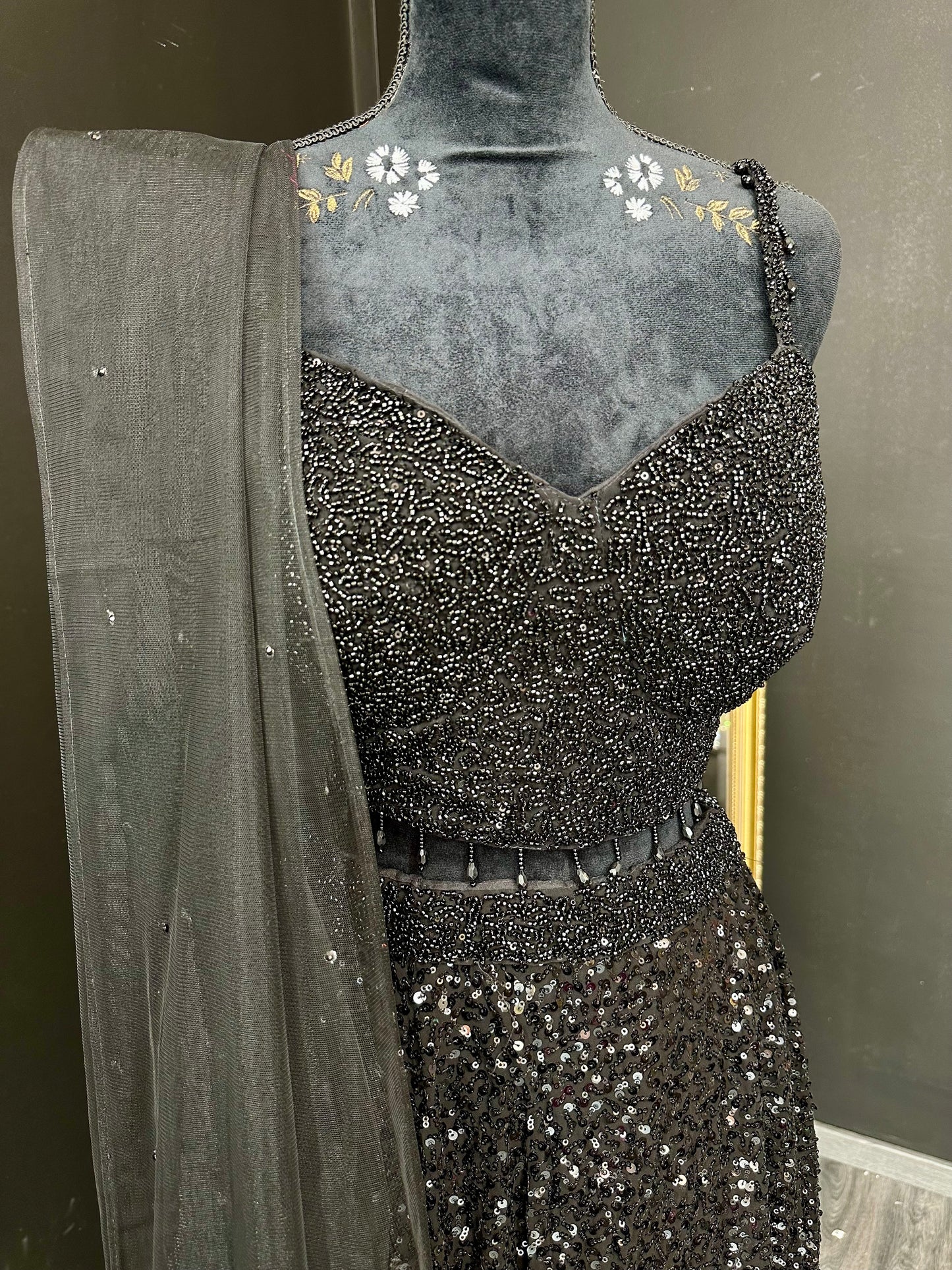 Tashan lehenga