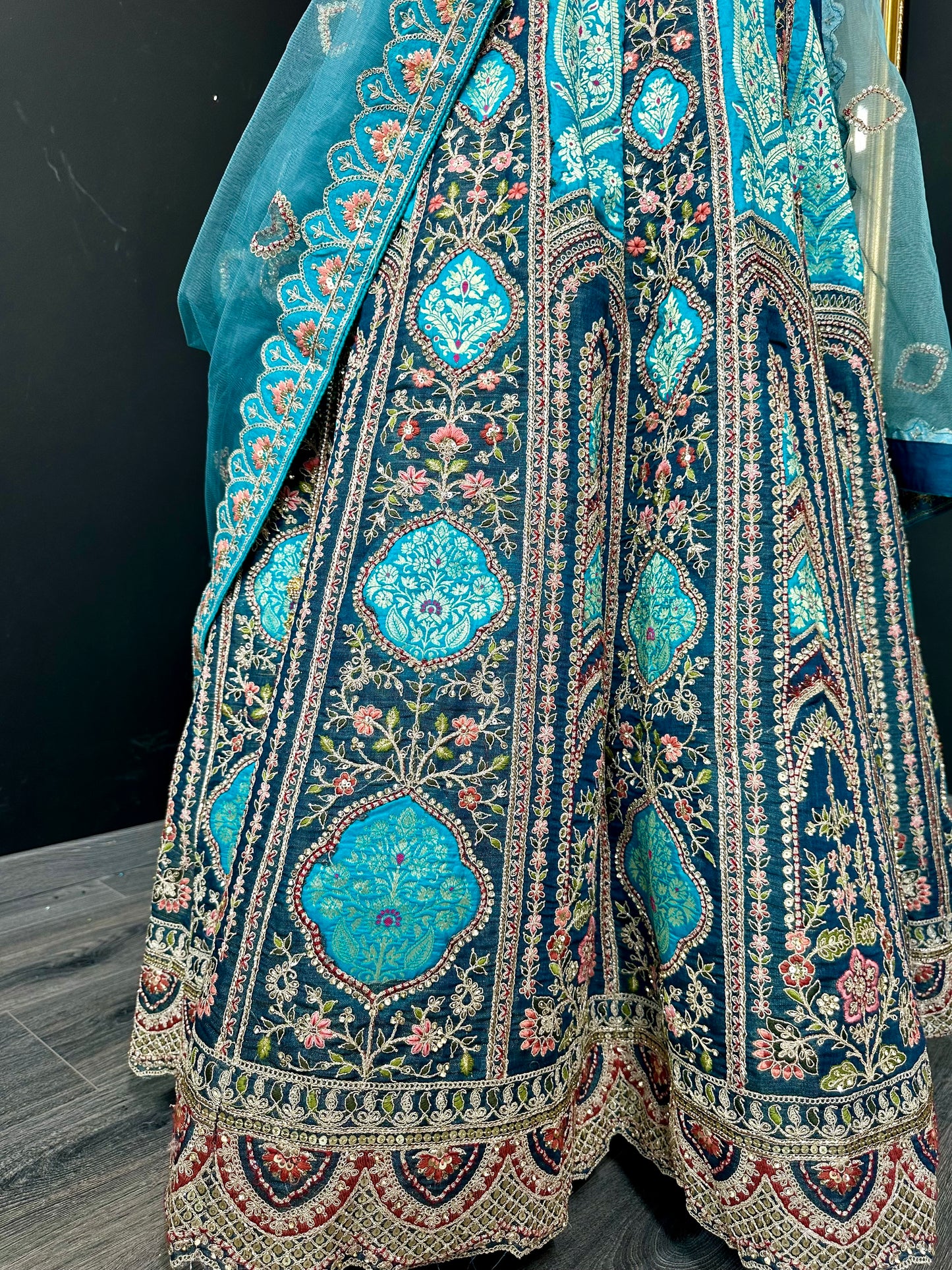 Tejashvi lehenga curvy & normal