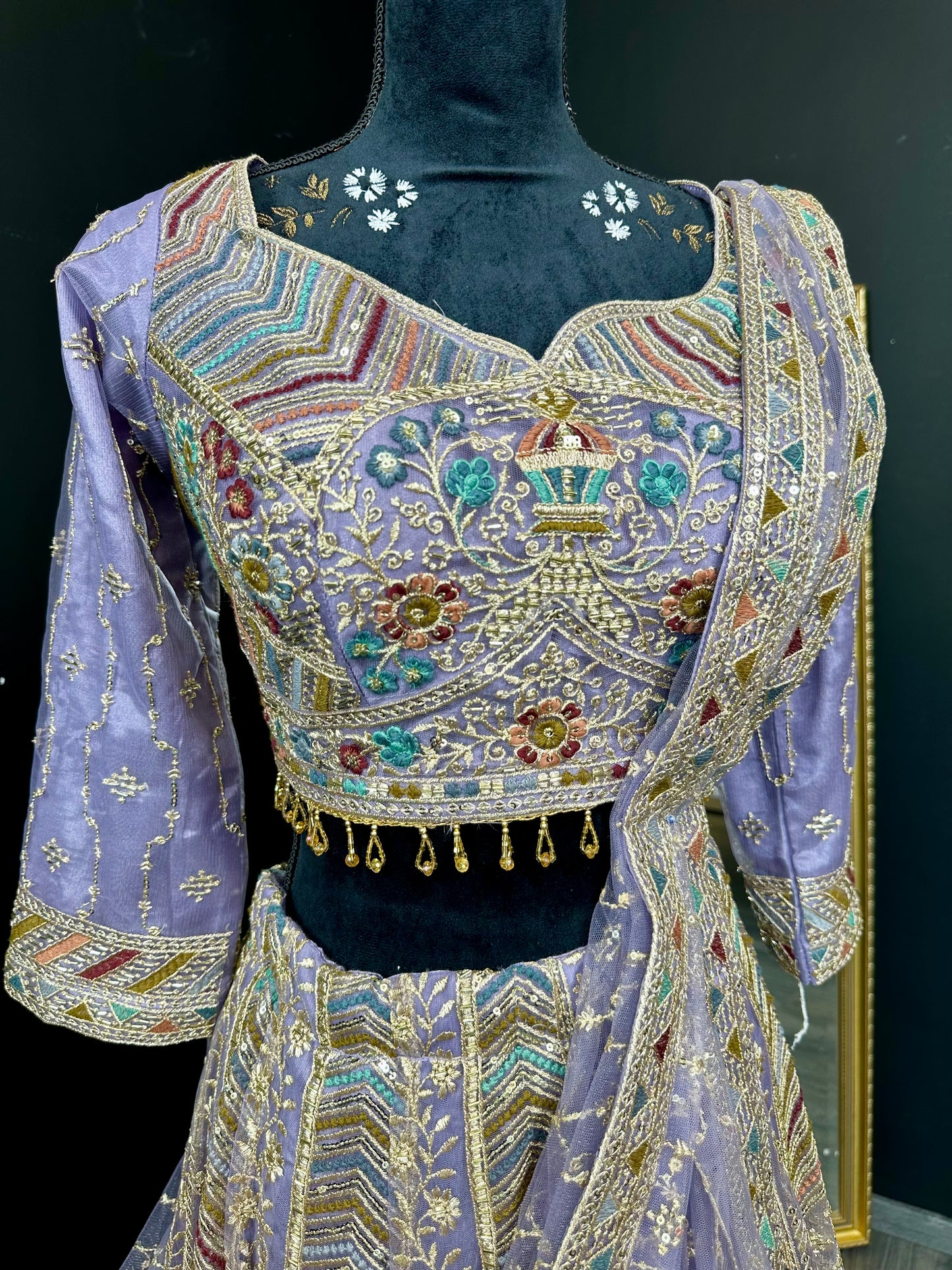 Rangeen lehenga