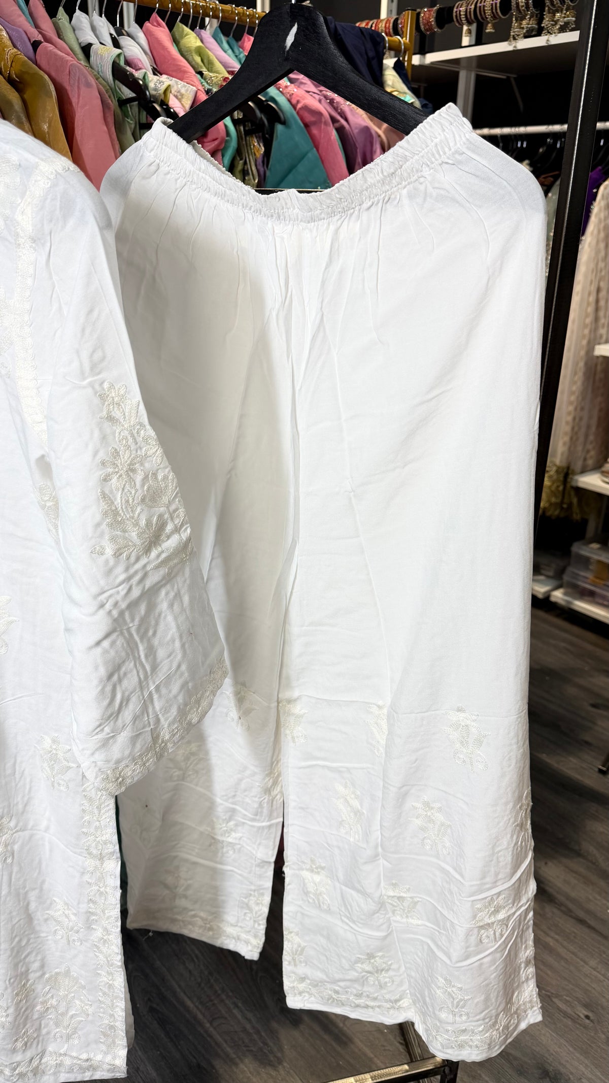 Witte Kurti Set met Dupatta – Indiase Rouwkleding