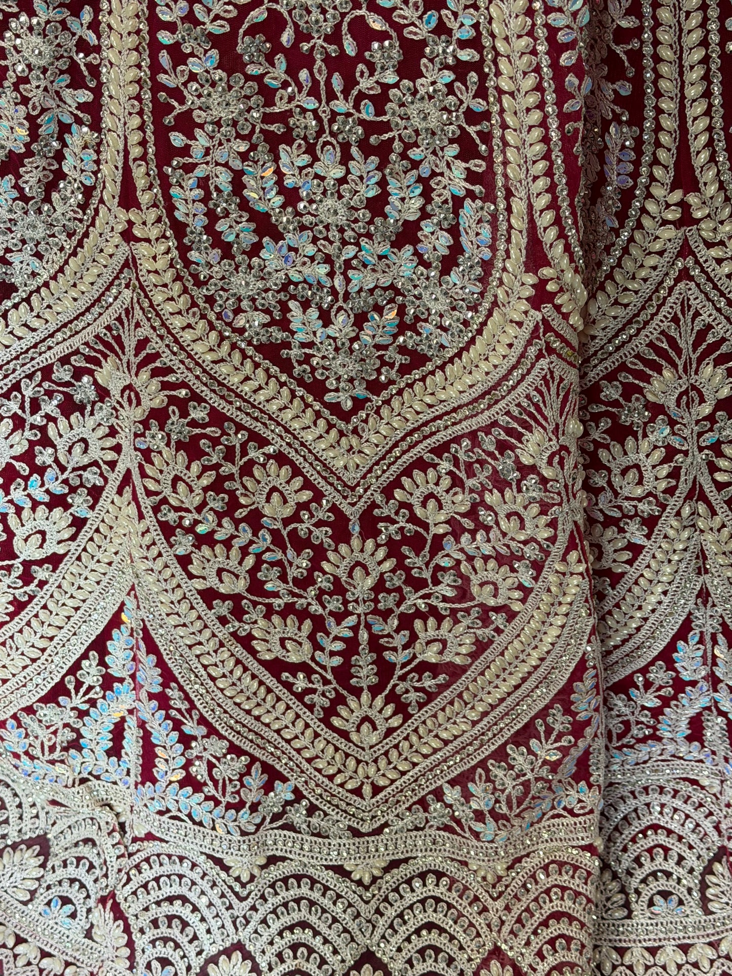 Dieprode heavy Lehenga