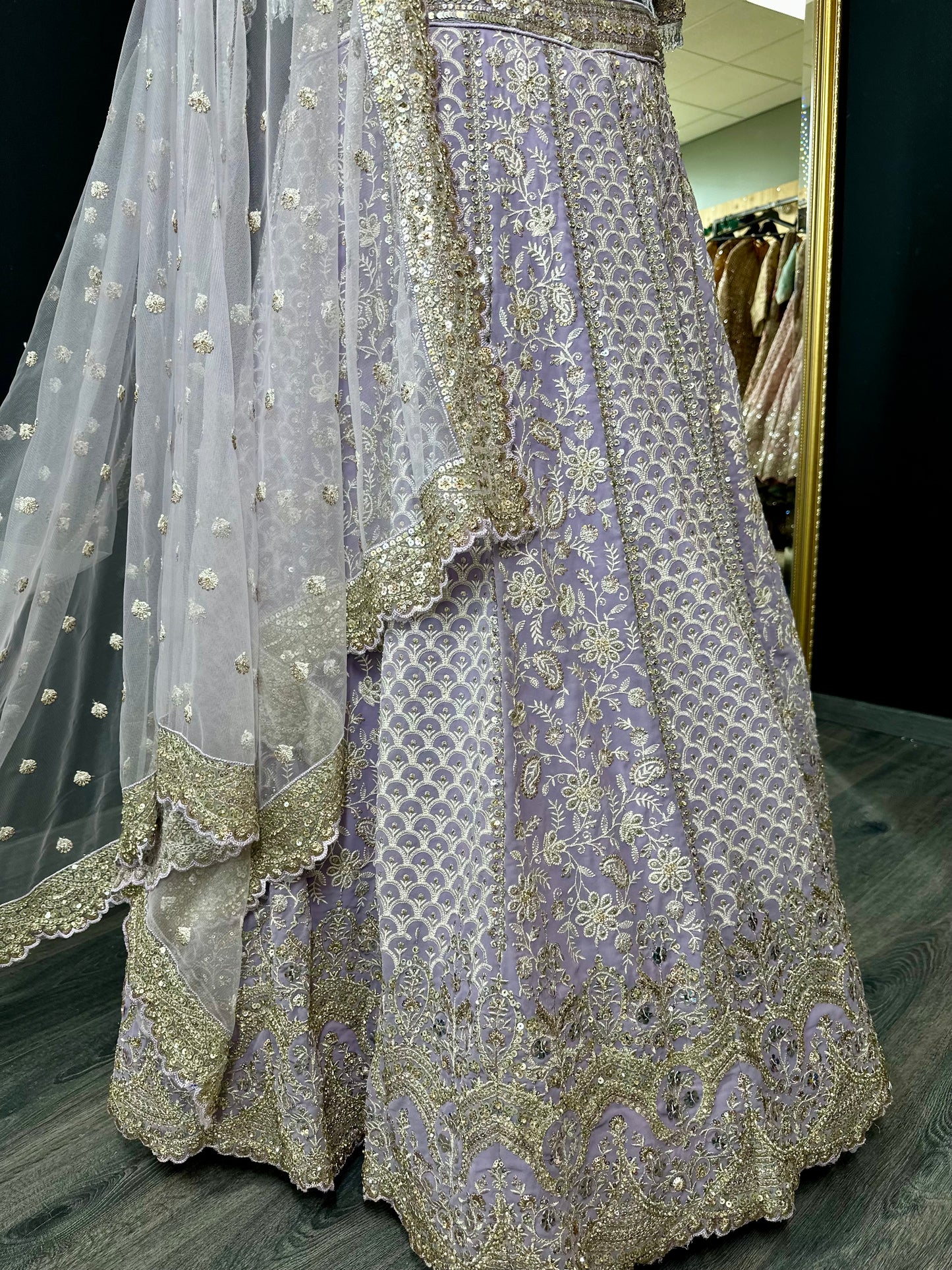 Nalisha lehenga curvy girl