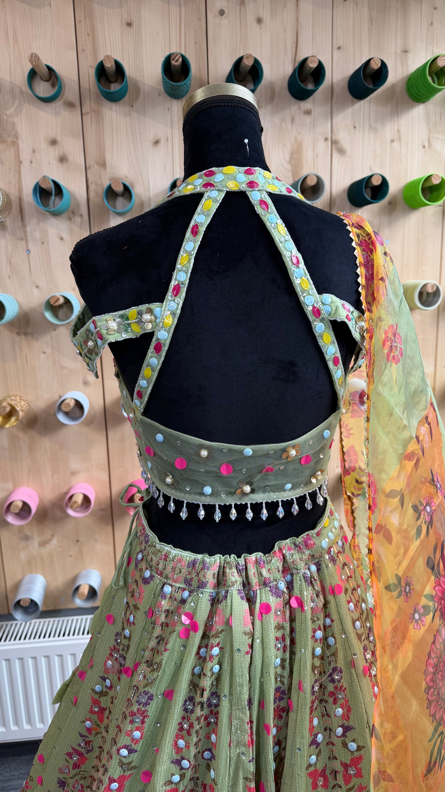 3D Floral Lehenga Set Geel-Groen – Luxe Feestoutfit met Dupatta