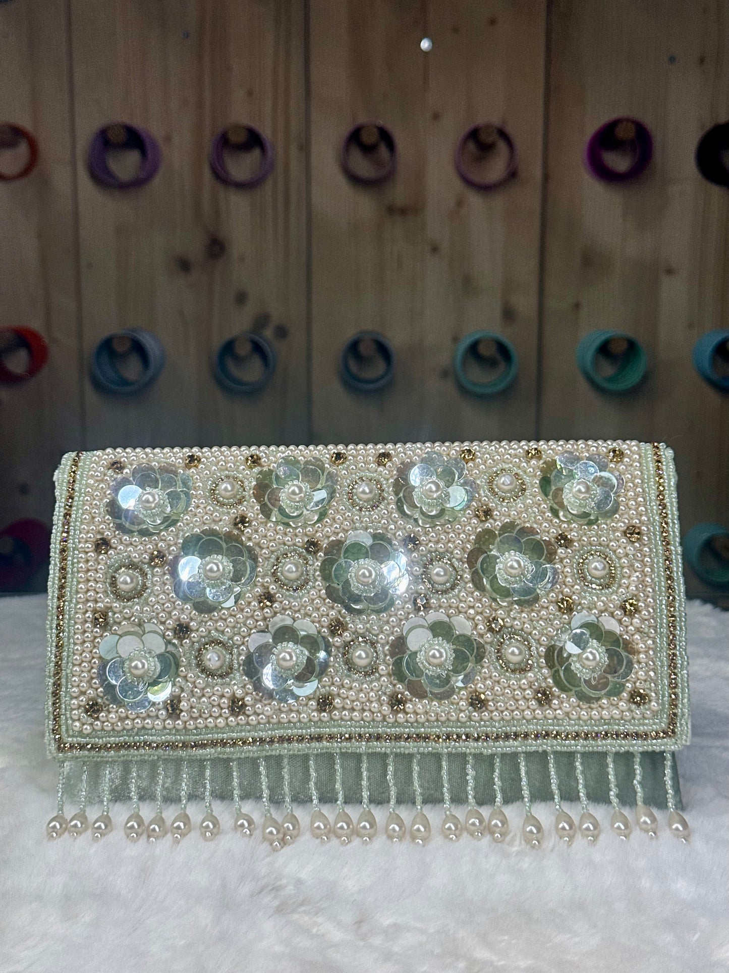 Mughal Muse clutch