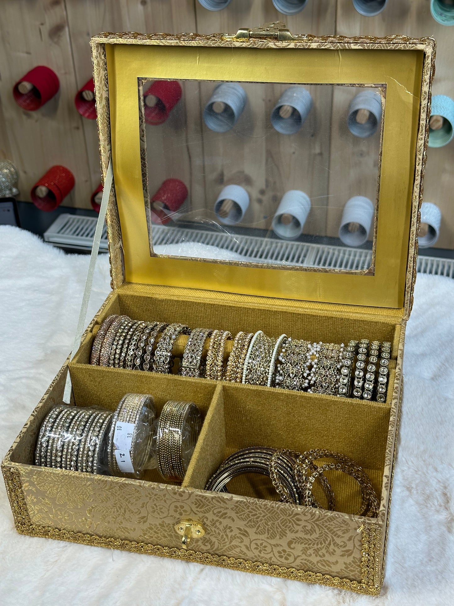Churiya box