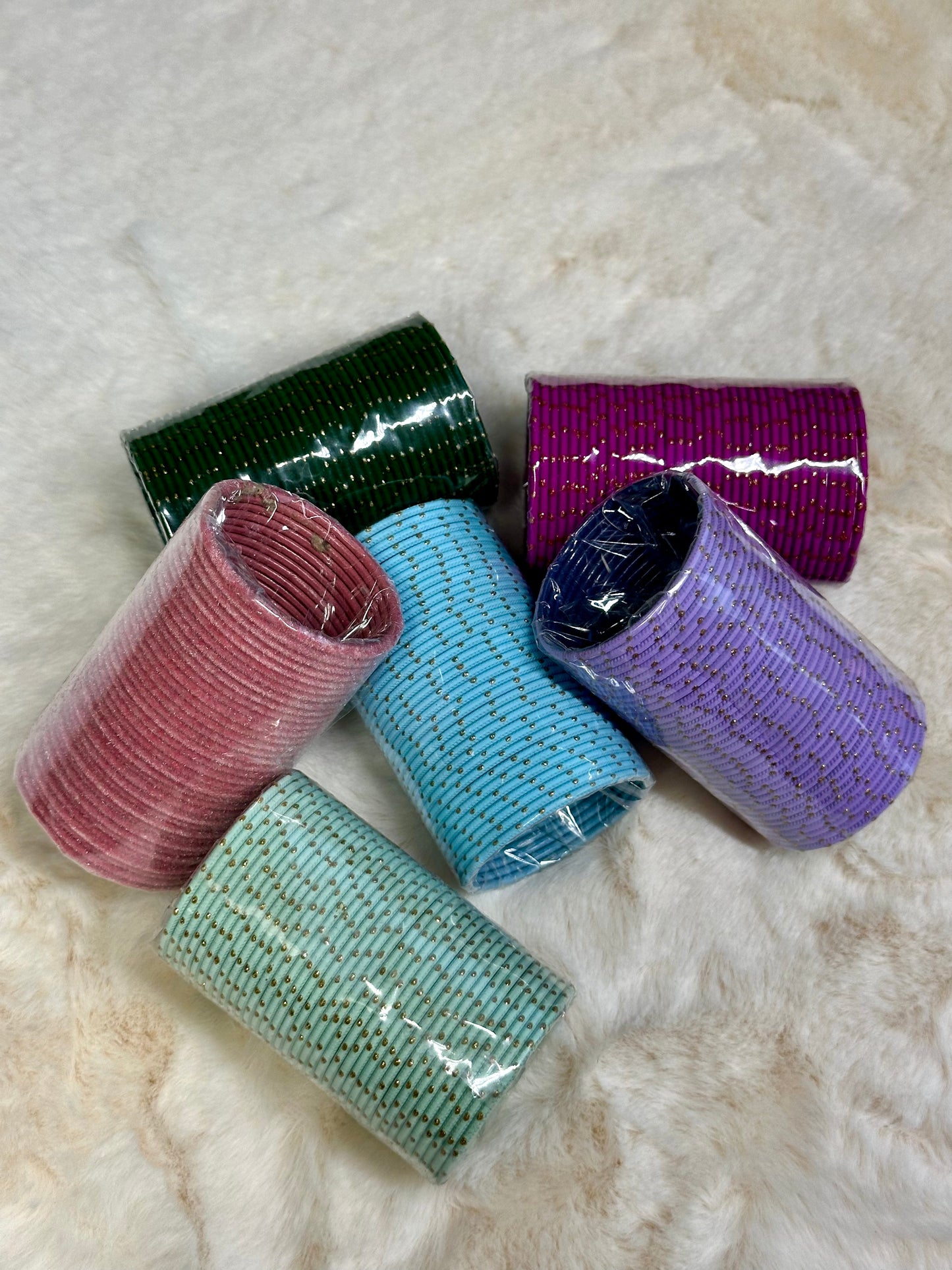 Set gekleurde armbanden – traditionele Indiase bangles voor meisjes