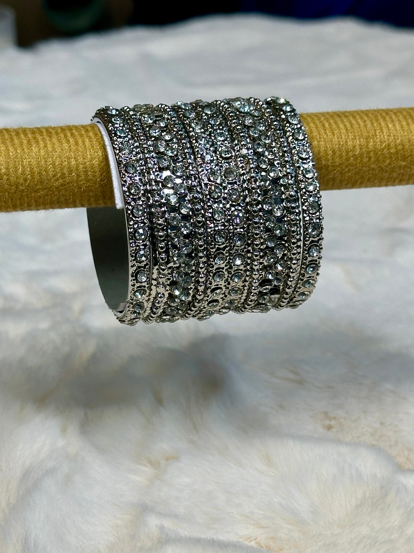 Gudiya bangle set