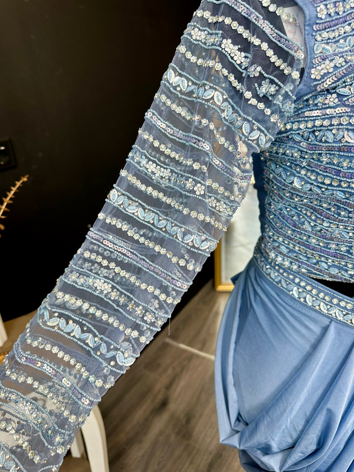 Twirl & Shine saree