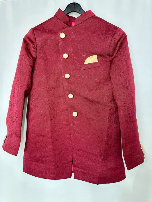 Donkerrode sherwani met gouden knopen – stijlvolle Indiase outfit jongens