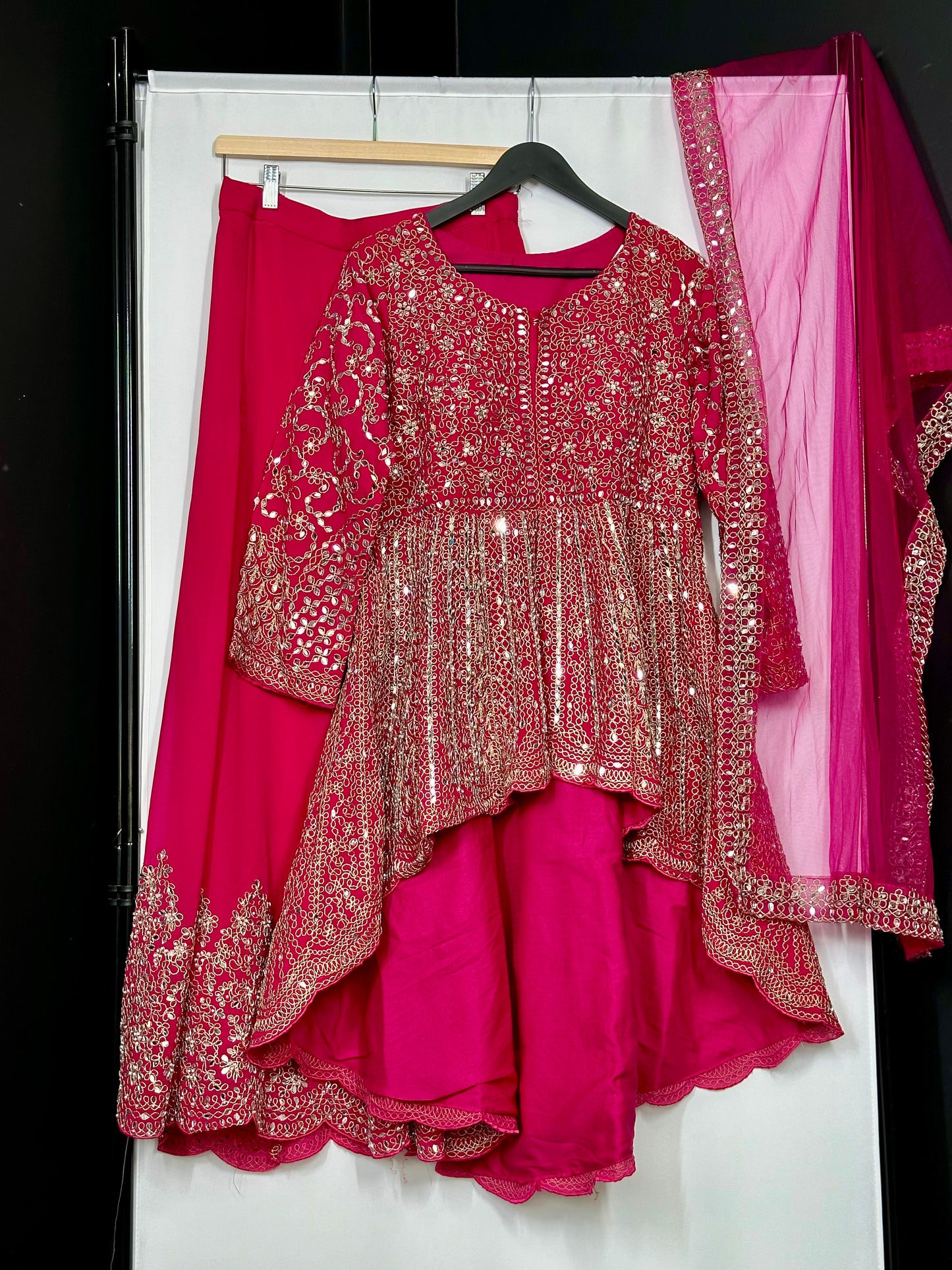 Raat ki Rani sharara