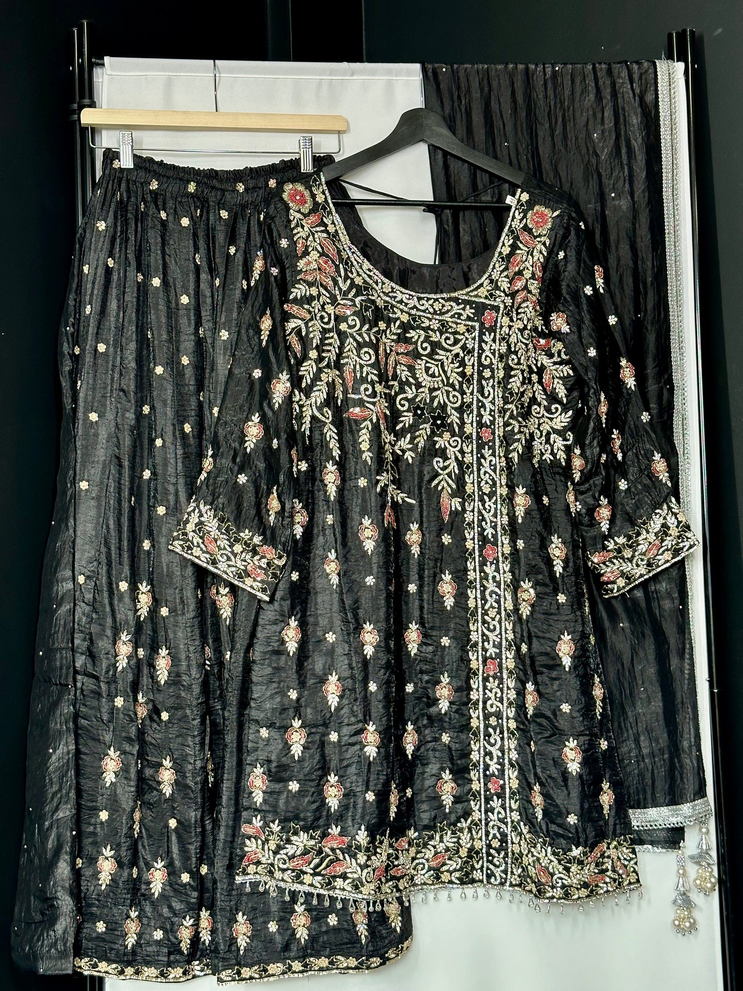 Gulbahar Glam