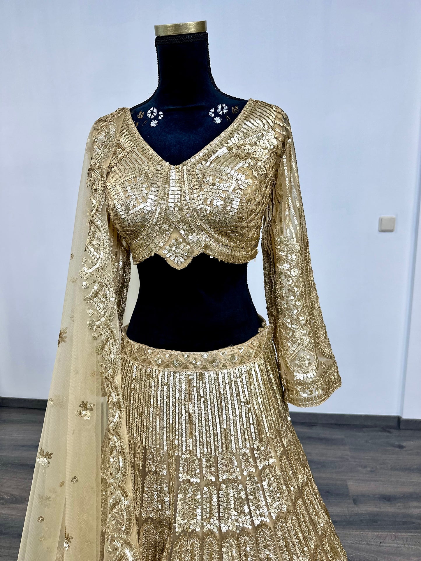 Turquoise blauwe lehenga met pailletten | Luxe Indiase feestjurk