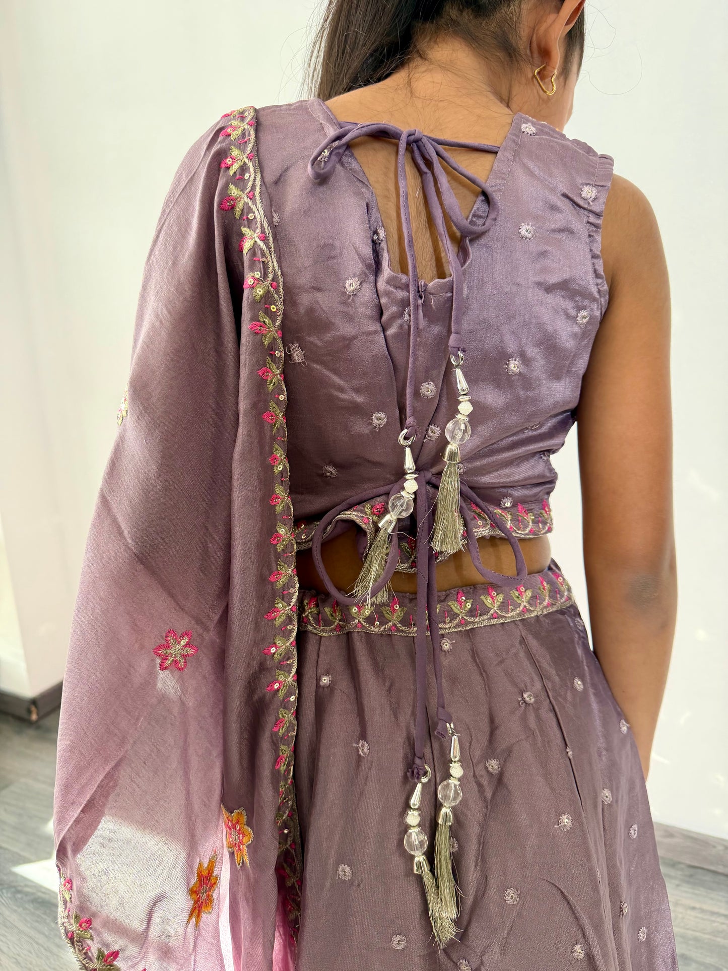 Meisjes Lehenga – Zeegroen & Mauve met Bloemenborduurwerk
