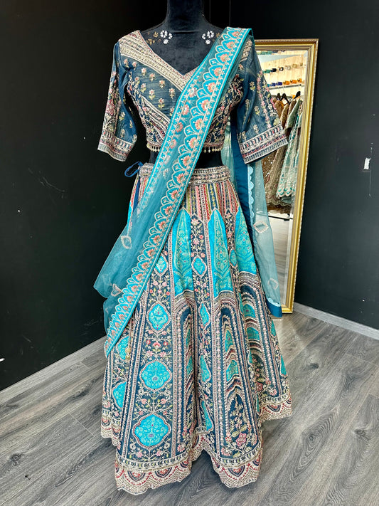 Tejashvi lehenga curvy & normal