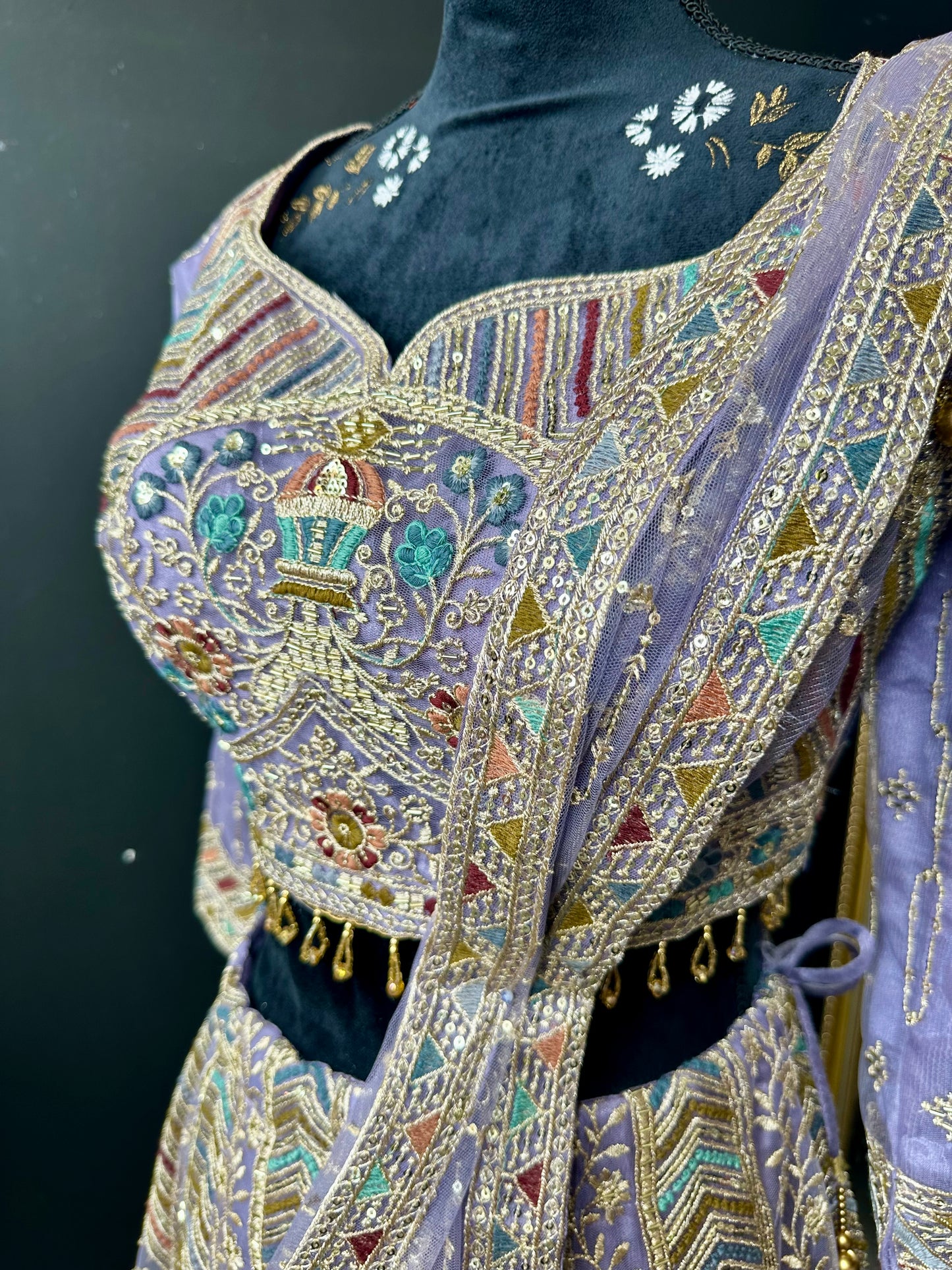 Rangeen lehenga