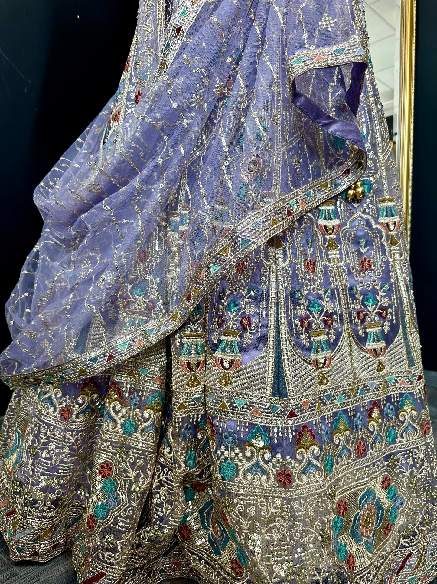 Rangeen lehenga