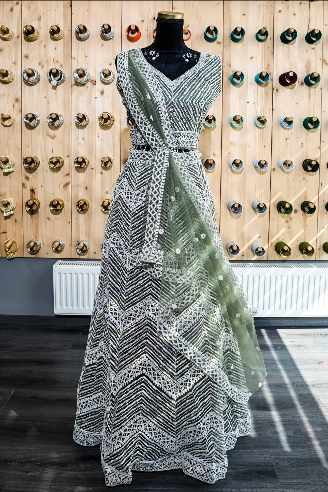Farisha lehenga