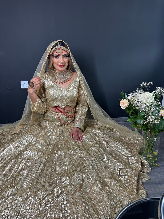 Turquoise blauwe lehenga met pailletten | Luxe Indiase feestjurk