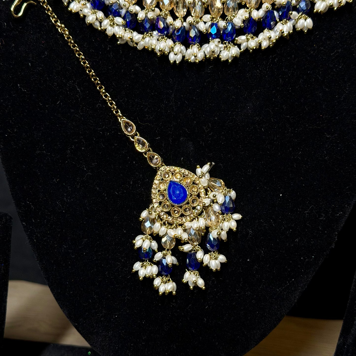 Koningsblauwe Kundan Kettingset met Parelaccenten