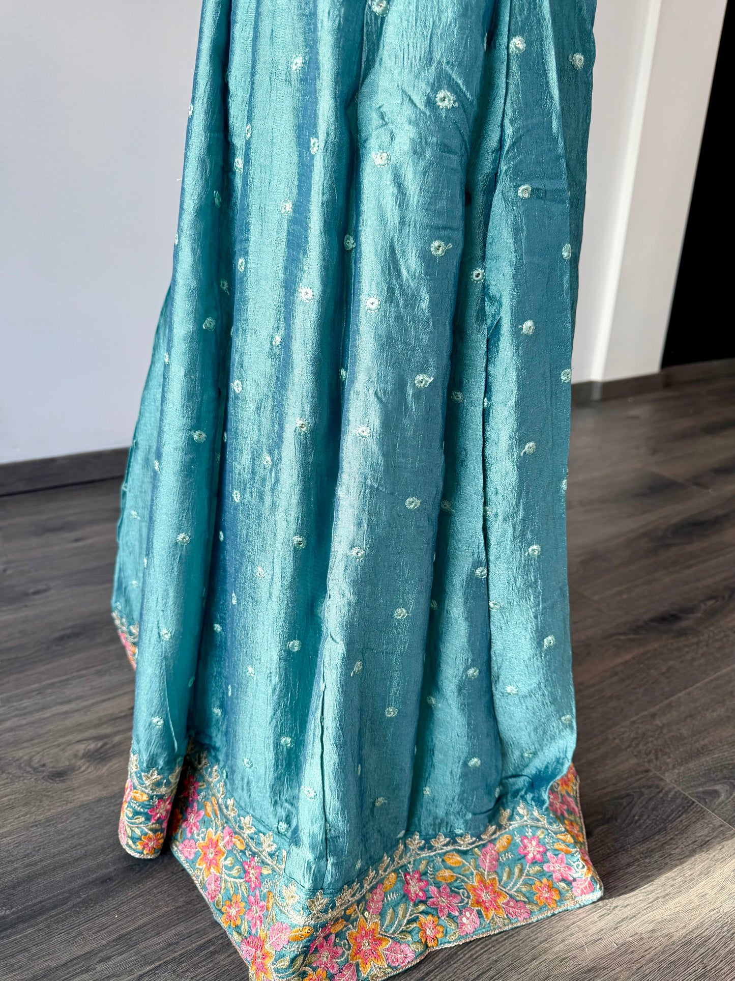 Meisjes Lehenga – Zeegroen & Mauve met Bloemenborduurwerk