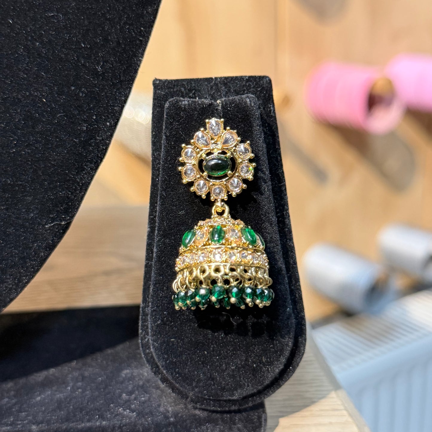 Zaria Emerald Choker Set – 3-delige Kundan Sieradenset met Smaragdgroene Stenen