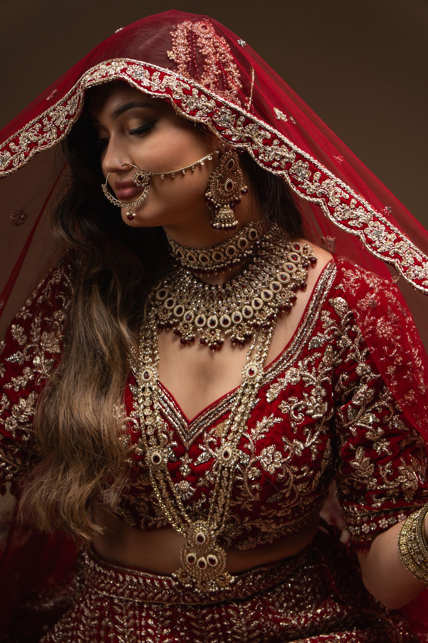 Bruids Sieradenset – Goud & Dieprood