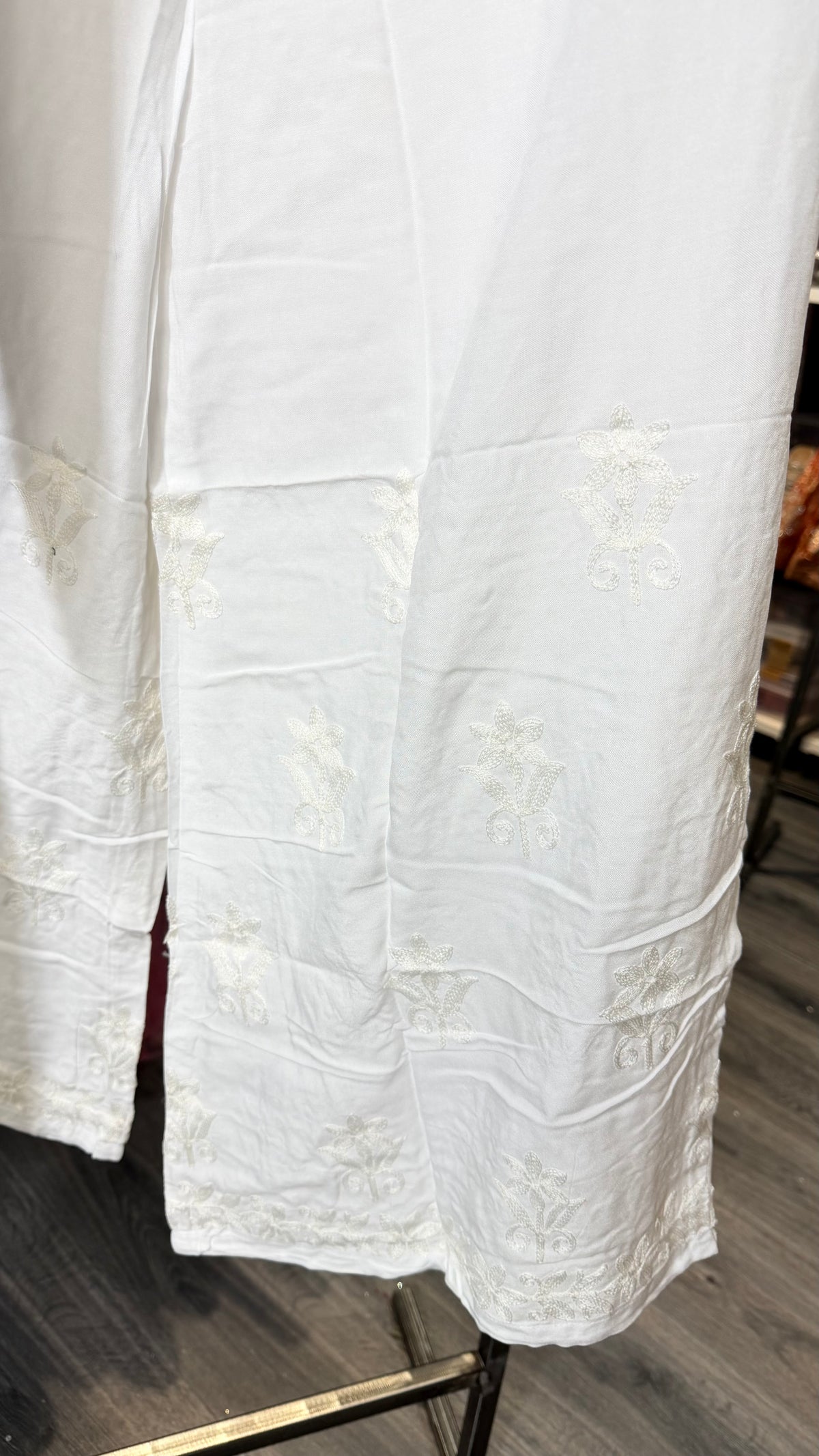 Witte Kurti Set met Dupatta – Indiase Rouwkleding