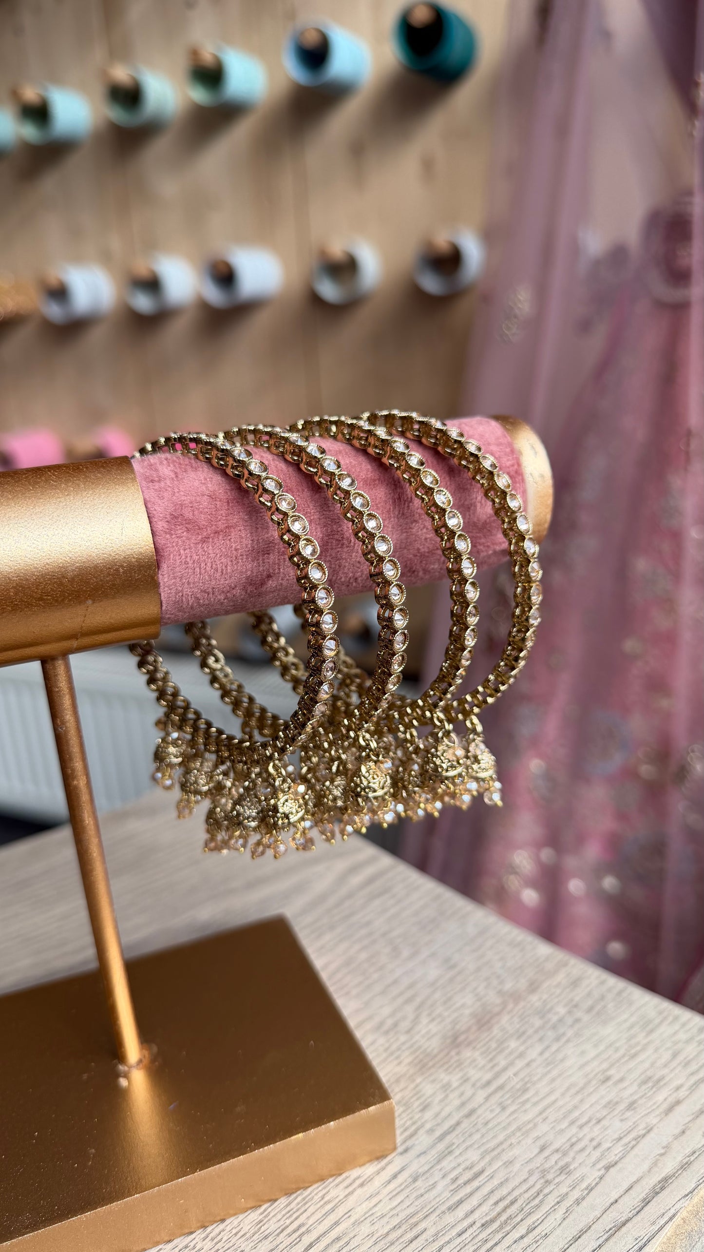 Crystal Jhumki Bangle Set met Hangers – Indiase Armbanden (Set van 4)