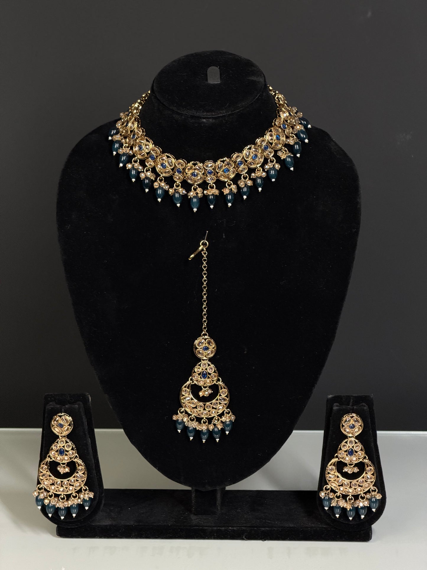 Choker Ketting Set met Statement Details