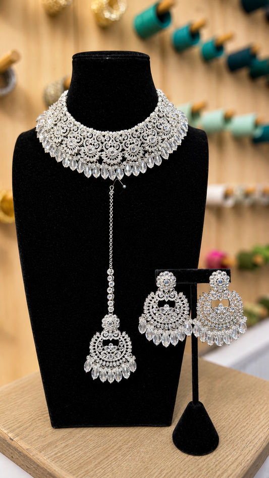 Crystal Luxe Indiase Sieradenset – High-End Bridal Jewelry