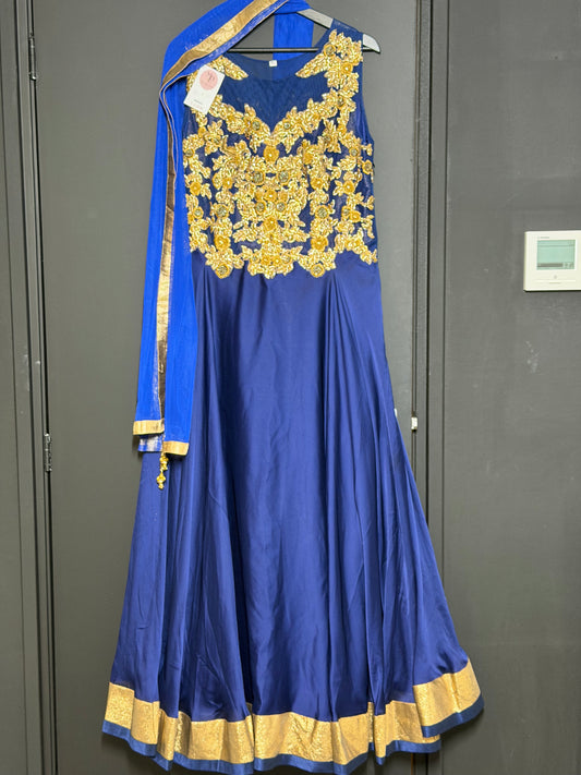 Diepblauwe Jurk met Goud Borduurwerk