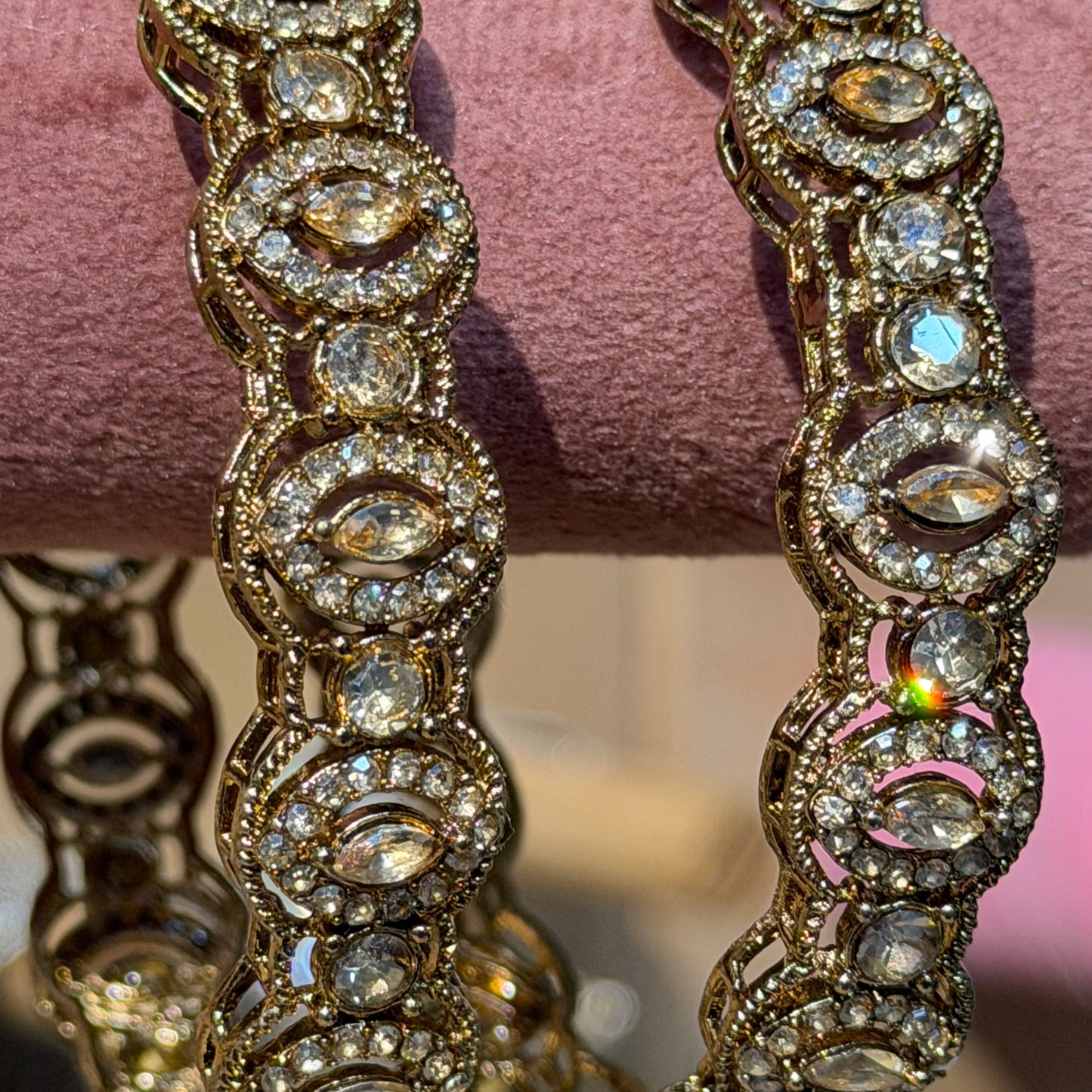 Ayra Halo Bangles Champagne – Luxe Statement Armbanden