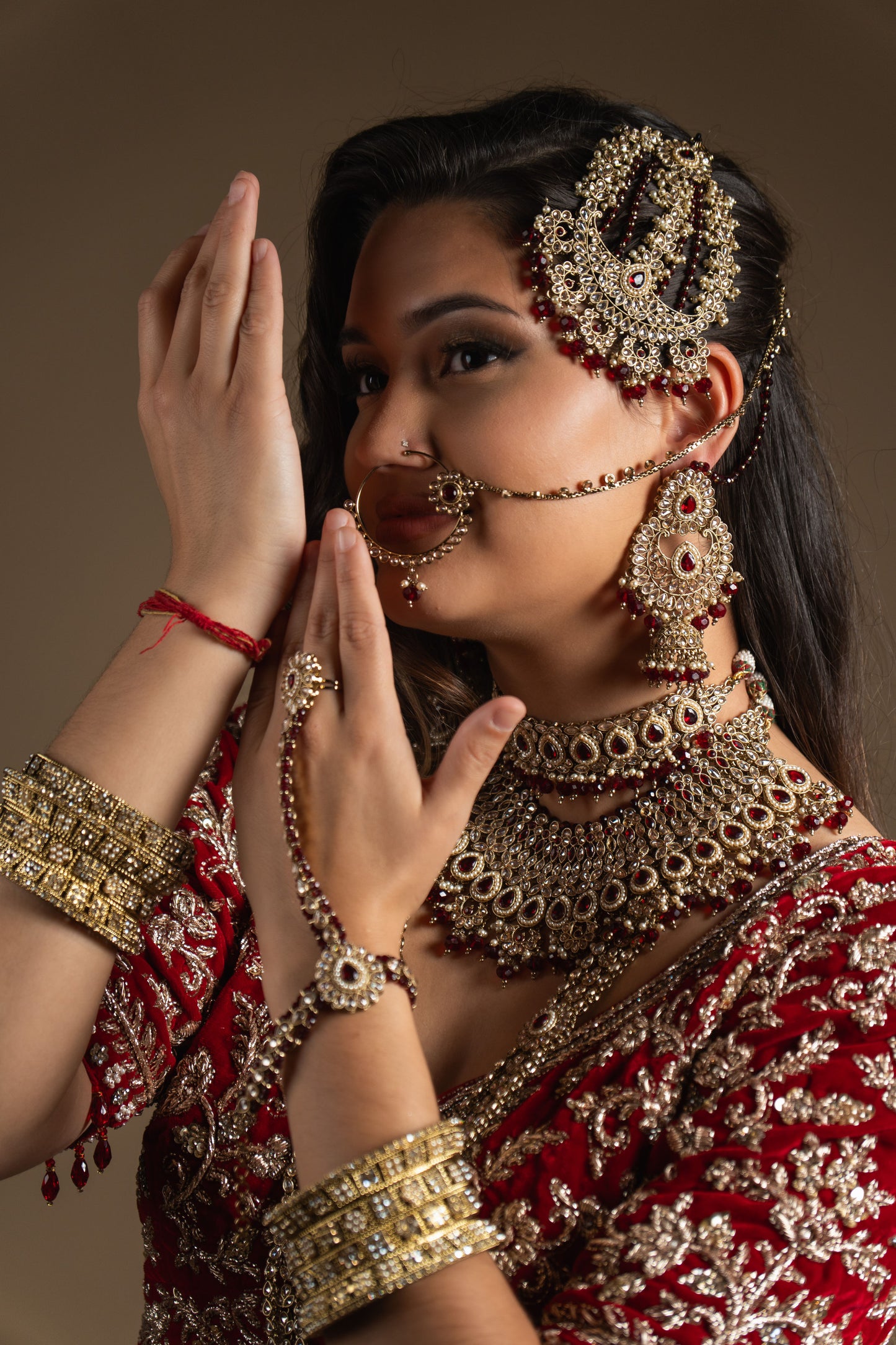 Bruids Sieradenset – Goud & Dieprood