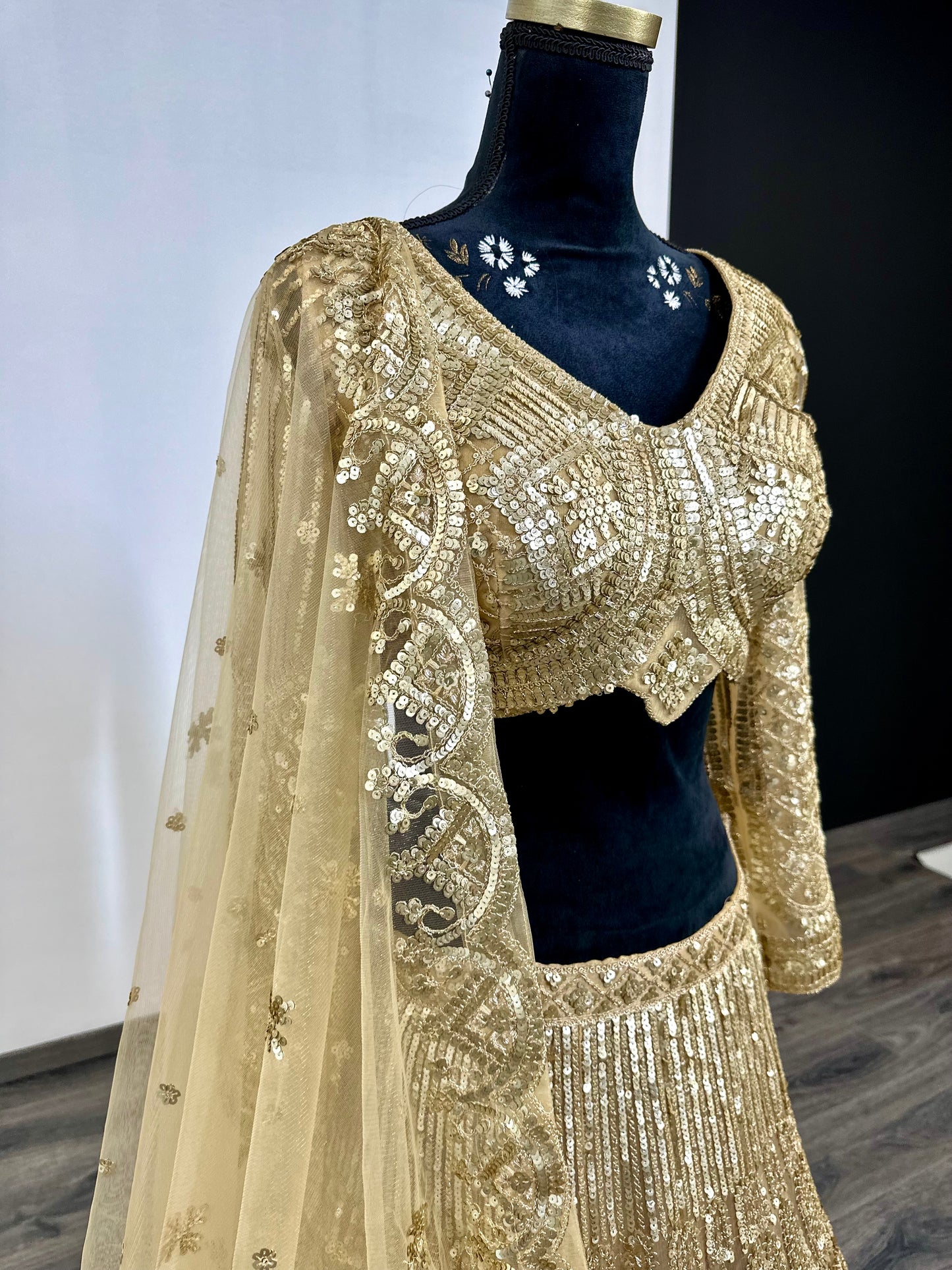 Turquoise blauwe lehenga met pailletten | Luxe Indiase feestjurk