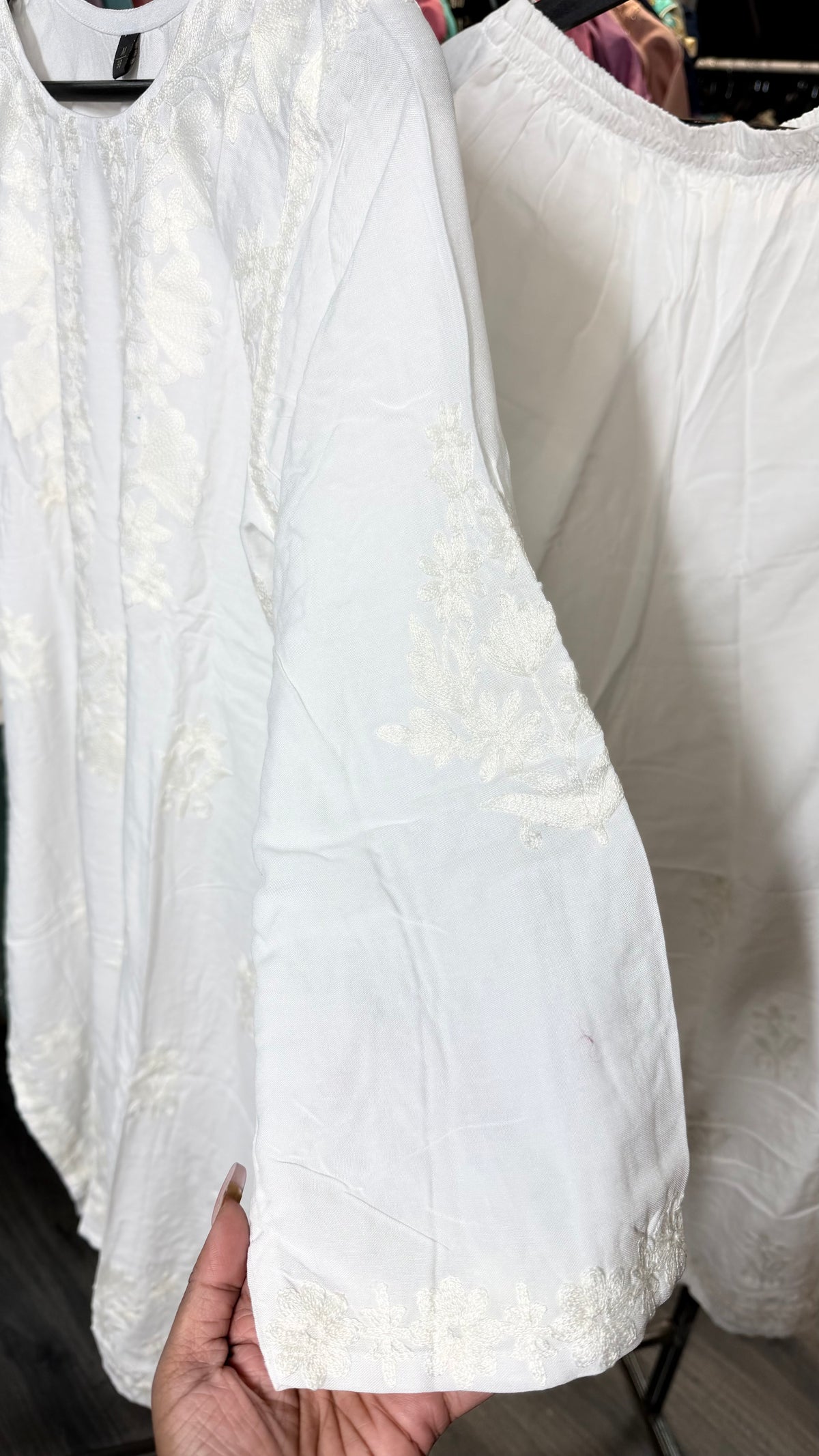 Witte Kurti Set met Dupatta – Indiase Rouwkleding