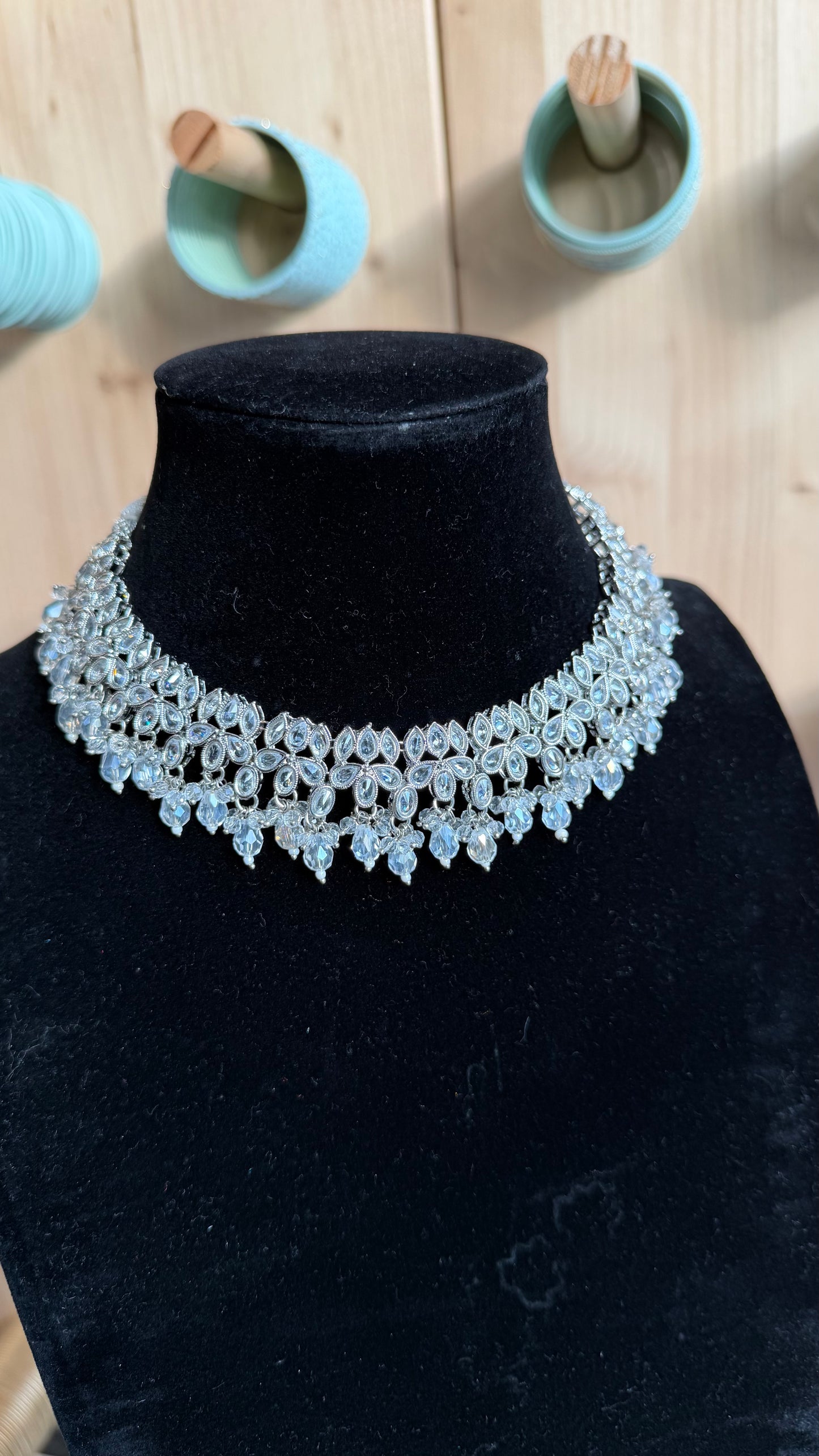 Kristal Indiase Choker Set met Jhumka Oorbellen – Luxe Traditionele Sieraden