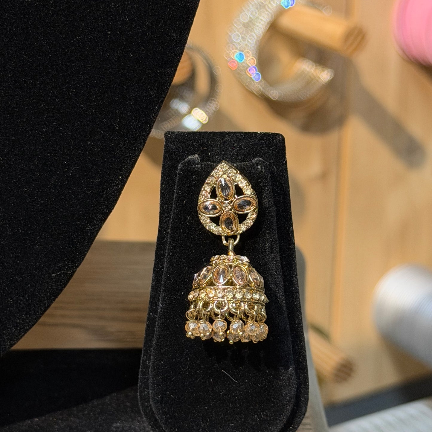 Inaya Noor Kundan Choker Set – Traditionele 3-delige Sieradenset
