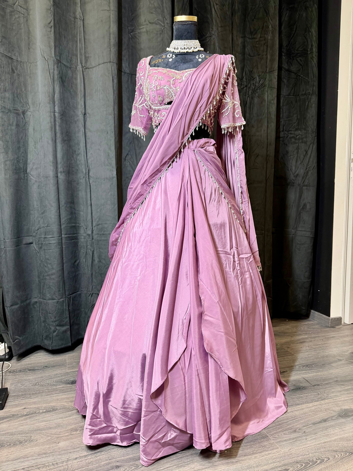 Pastel Lilac Drape Lehenga – Indiase Feestjurk