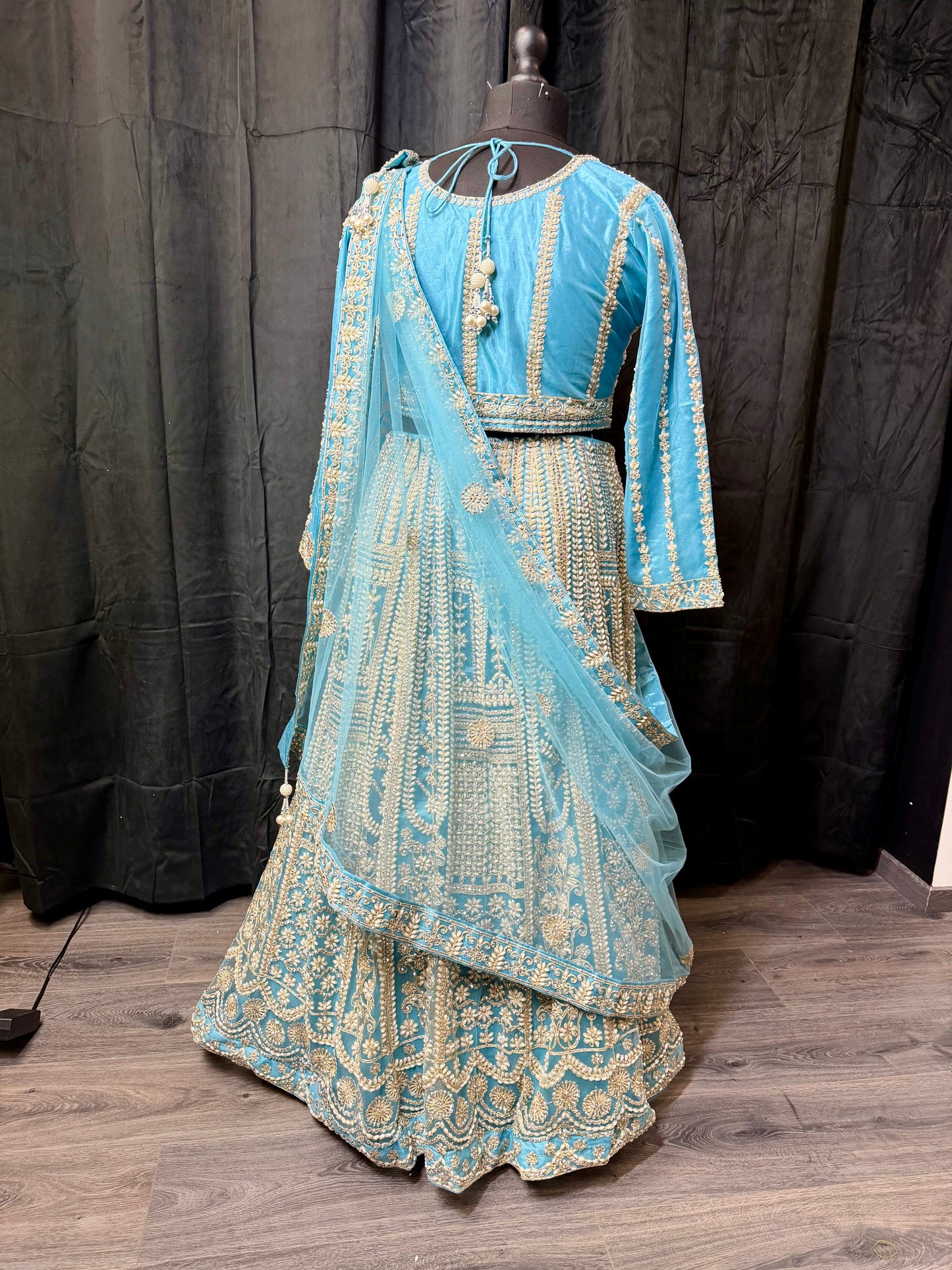 Luxury Lehenga Set plus size– Aqua & Champagne Indiase feestjurk