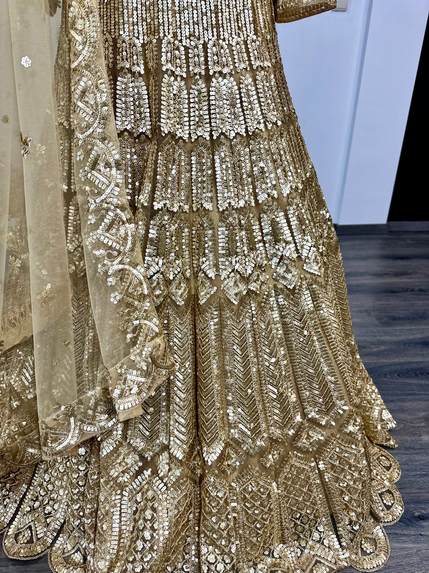 Turquoise blauwe lehenga met pailletten | Luxe Indiase feestjurk