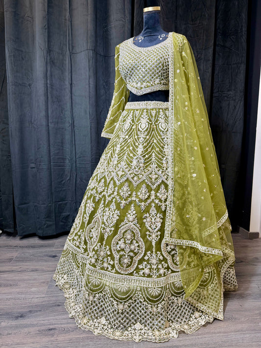 Groene Zari Lehenga