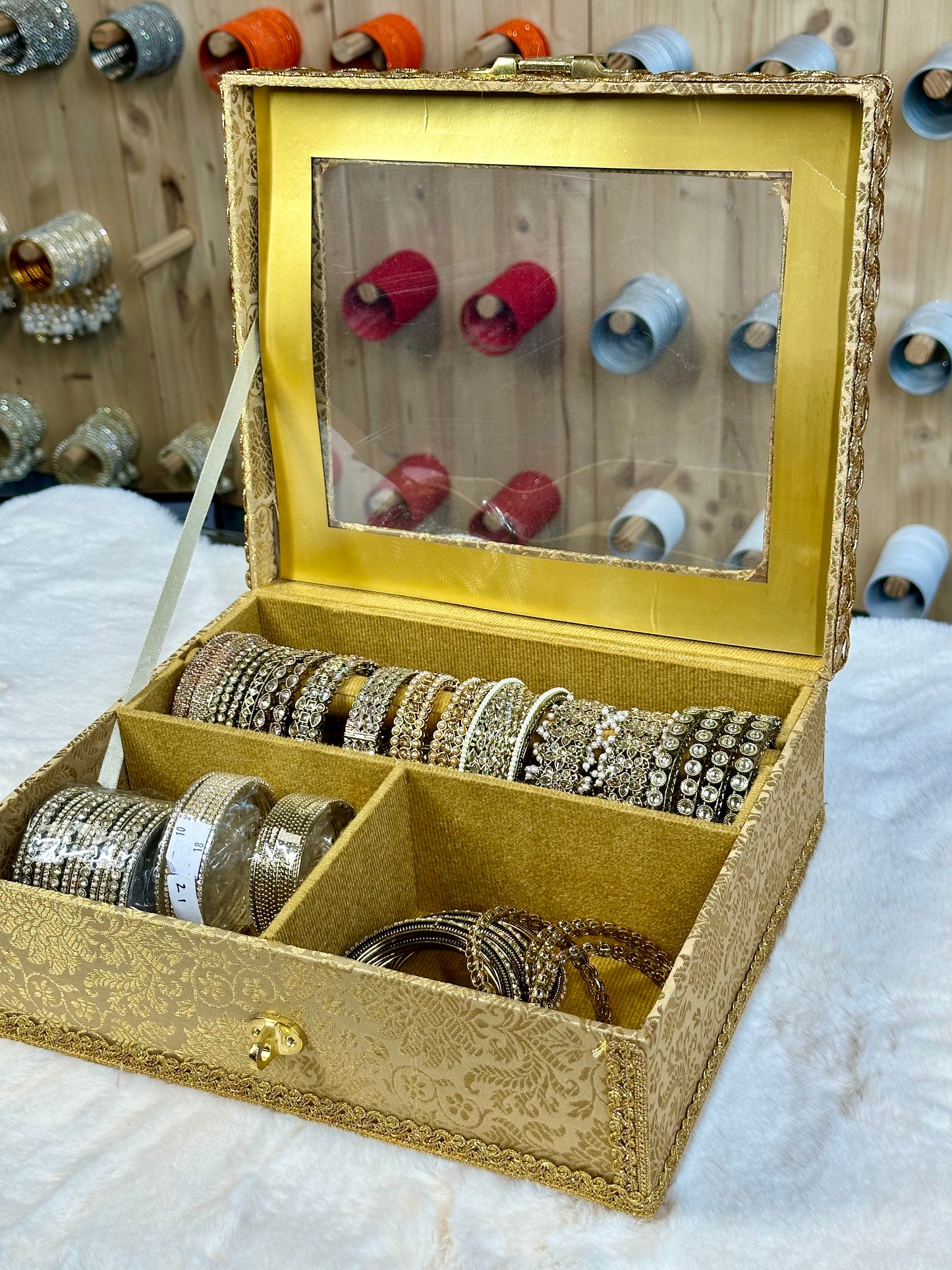 Churiya box