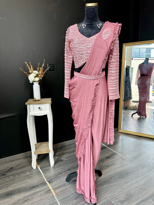 Twirl & Shine saree