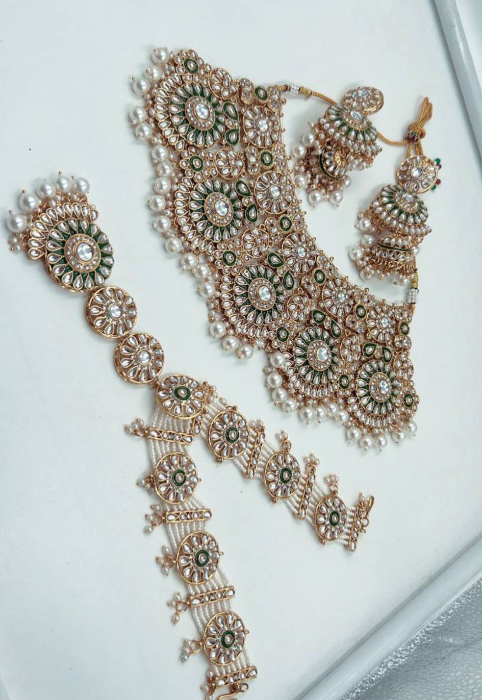 Goud-Groene Meenakari Kettingset met Parels