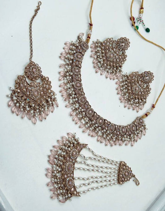 Oudroze Kundan Kettingset met Parelstrengen