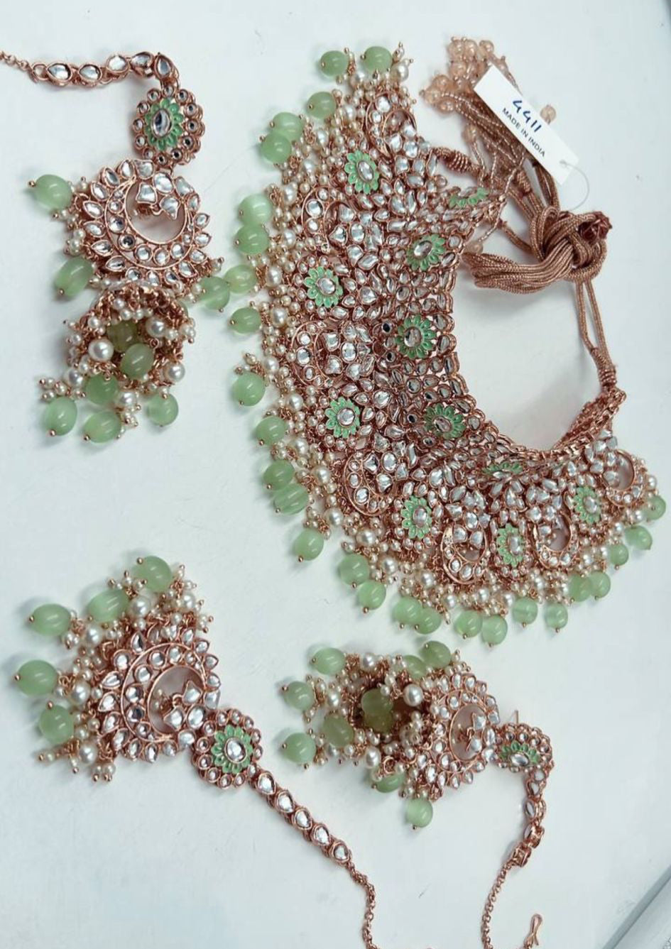 Mintgroene Kundan Kettingset met Parel en Glaskralen